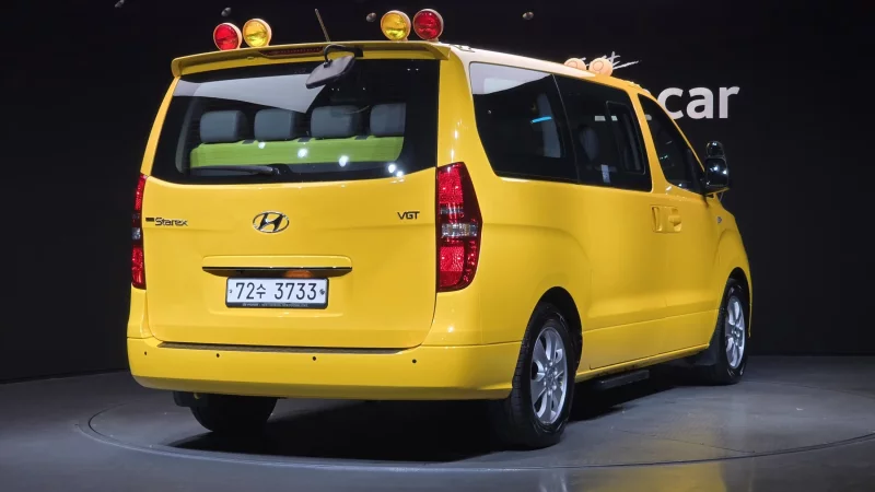 Hyundai Grand Starex