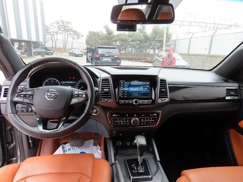 SsangYong Rexton Sports