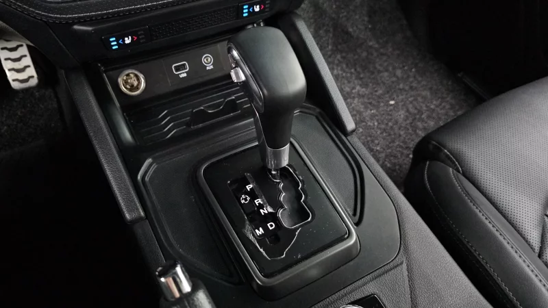 SsangYong Rexton Sports