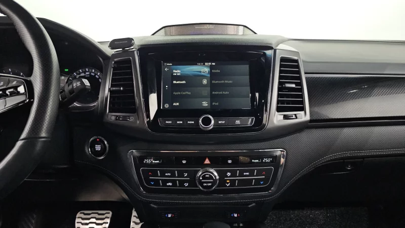 SsangYong Rexton Sports