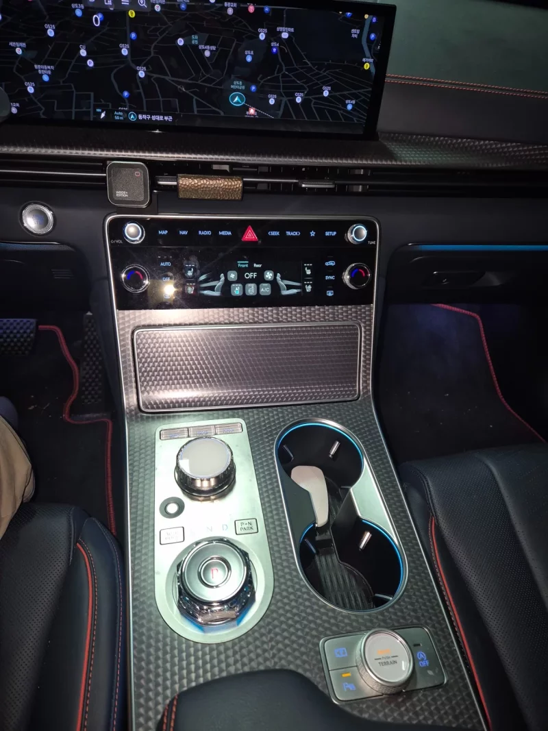 Genesis GV80