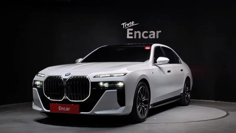 BMW 7-Series