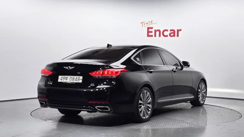 Hyundai Genesis