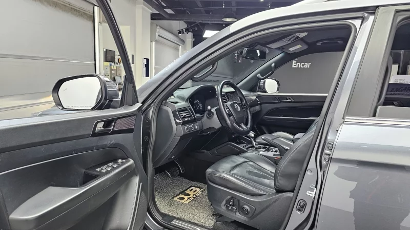 SsangYong Rexton Sports Khan