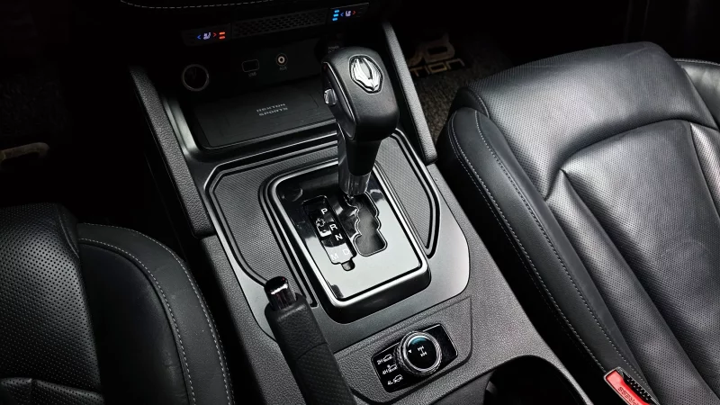 SsangYong Rexton Sports Khan