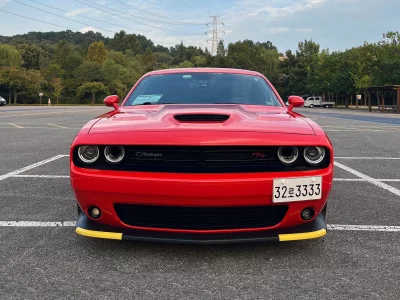 Dodge CHALLENGER