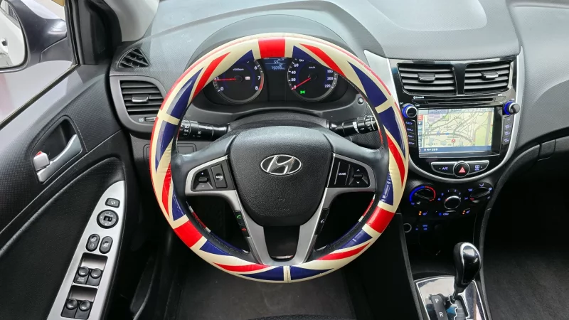 Hyundai Accent