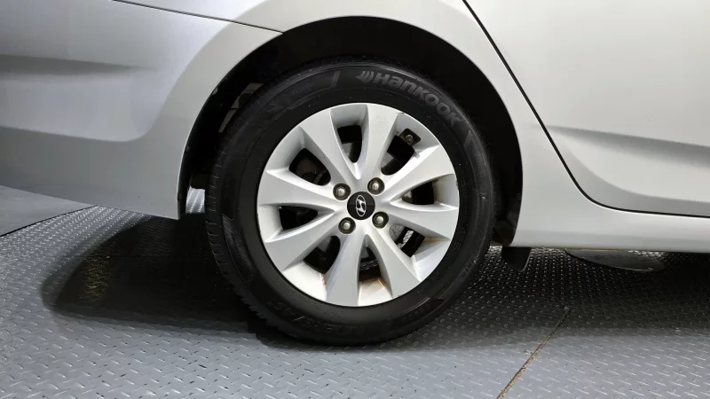 Hyundai Accent