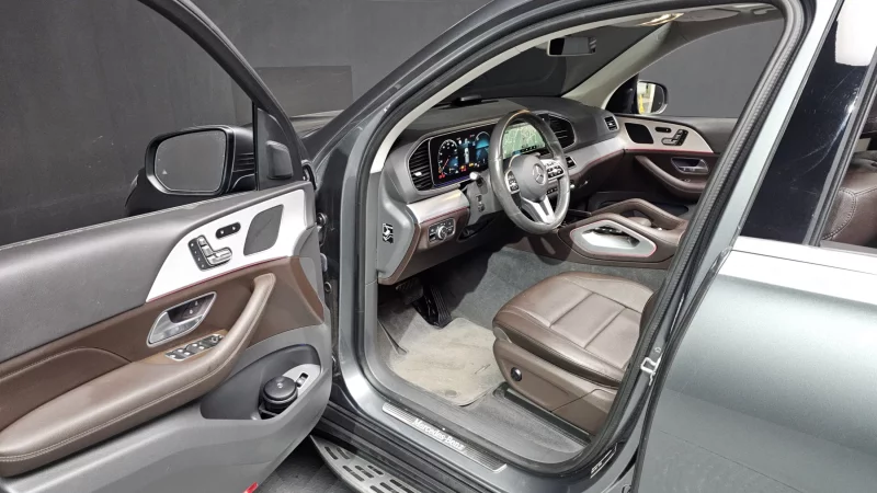 Mercedes-Benz GLE-Class