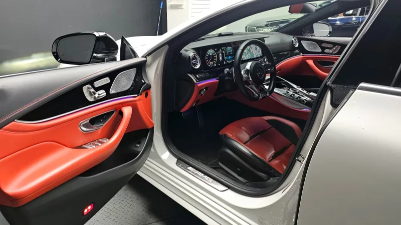 Mercedes-Benz AMG GT