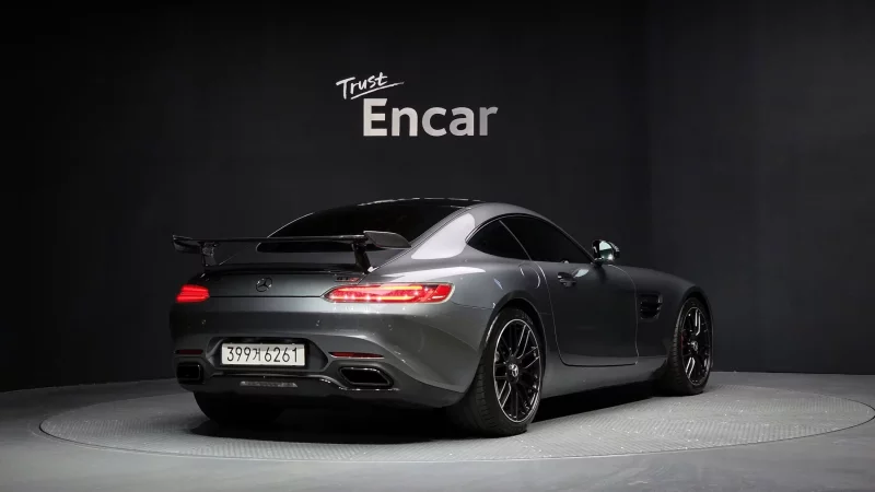 Mercedes-Benz AMG GT