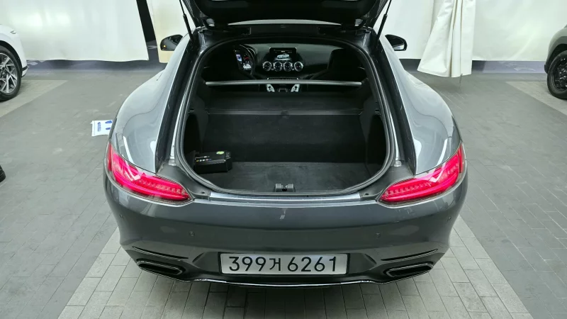 Mercedes-Benz AMG GT