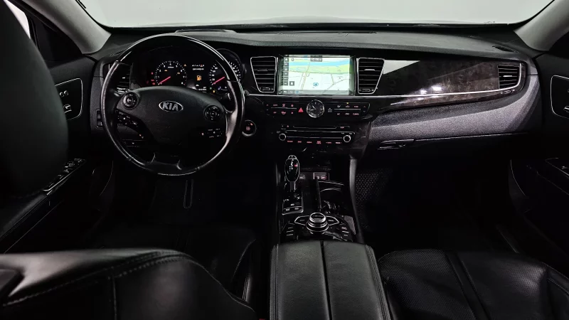Kia K9