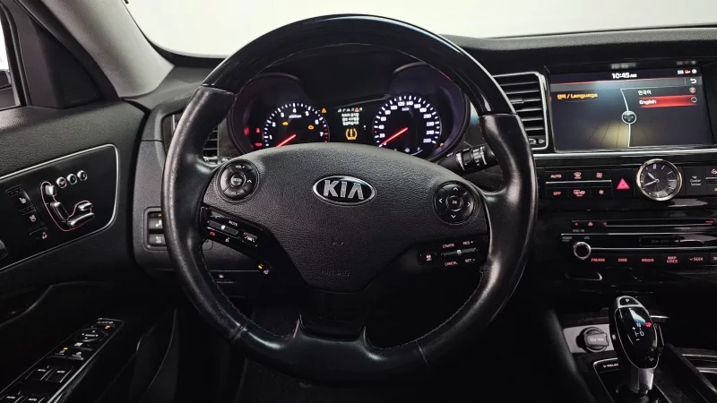 Kia K9