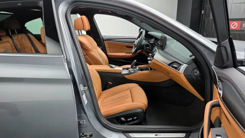 BMW 5-Series
