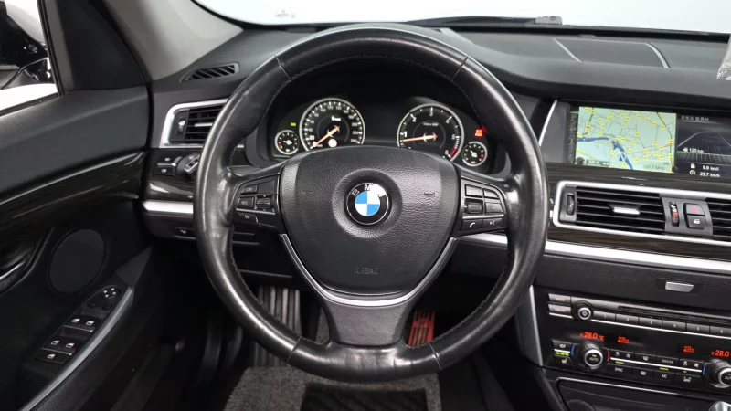 BMW 5-Series Gran Turismo