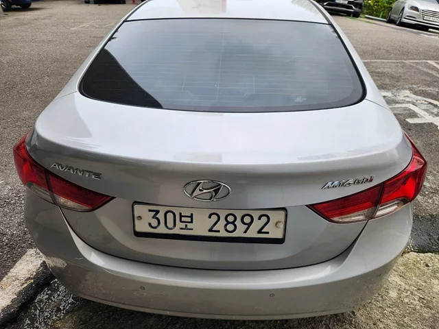 Hyundai AVANTE