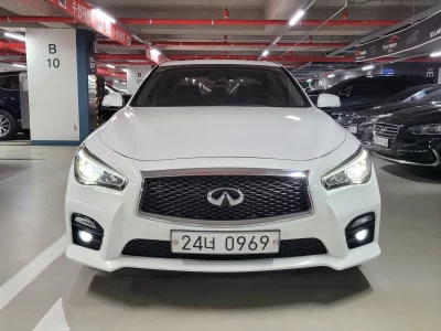 Infiniti Q50