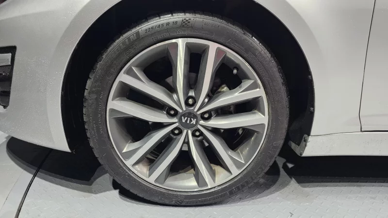 Kia K5