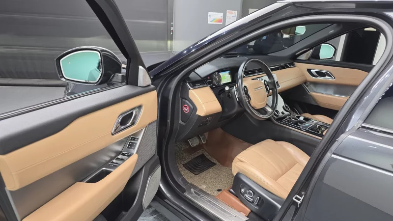 Land Rover RANGE ROVER VELAR