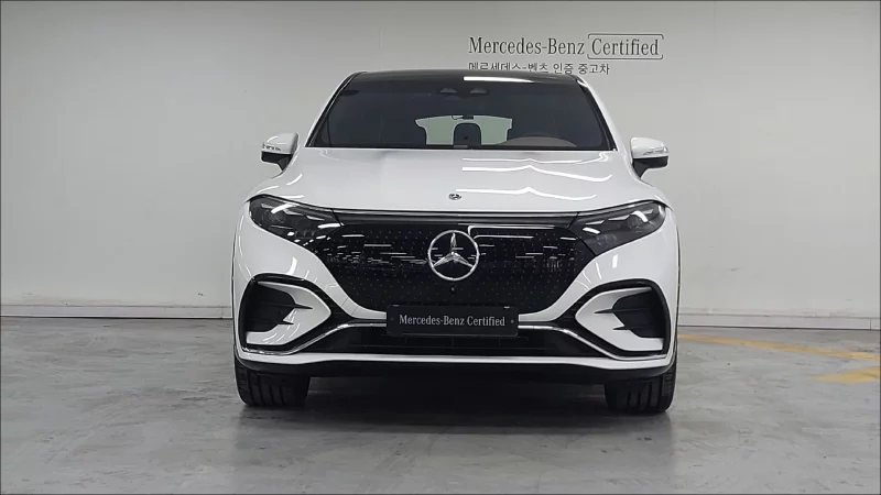 Mercedes-Benz EQS SUV