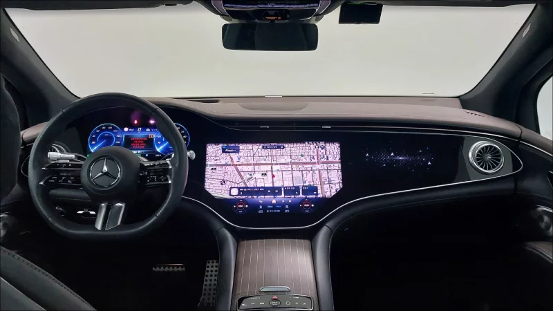 Mercedes-Benz EQS SUV