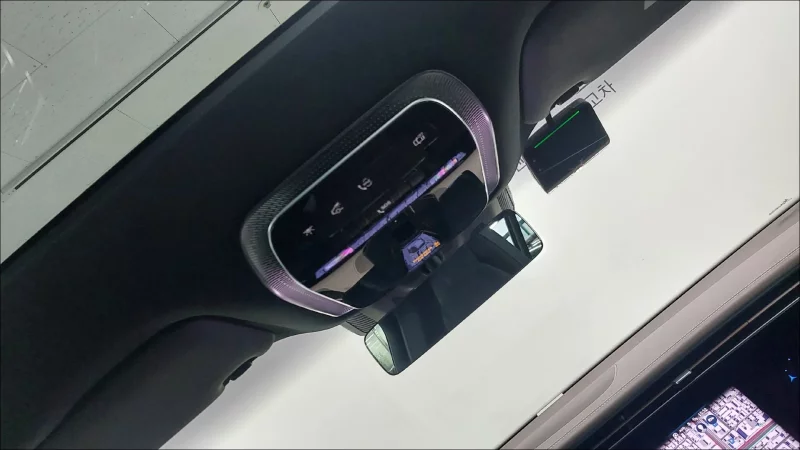 Mercedes-Benz EQS SUV