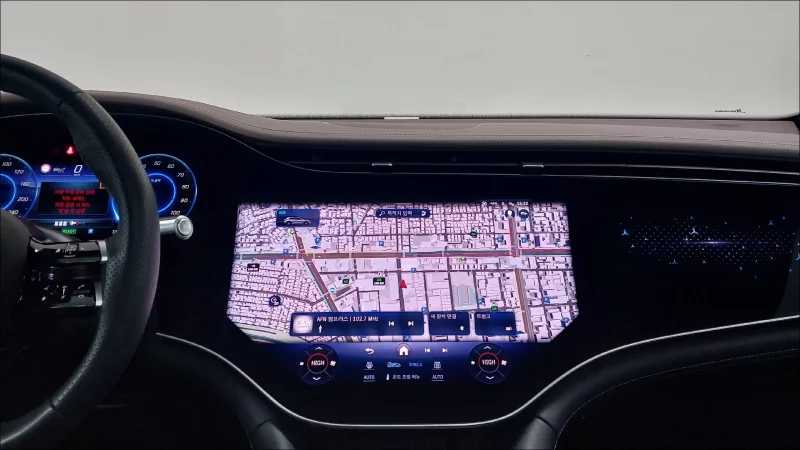 Mercedes-Benz EQS SUV