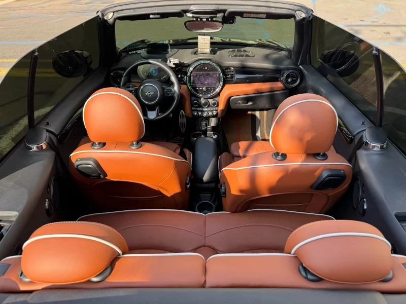 MINI Cooper Convertible