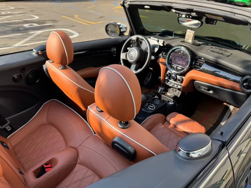 MINI Cooper Convertible