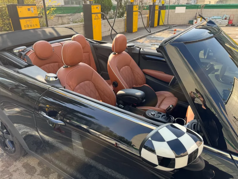 MINI Cooper Convertible