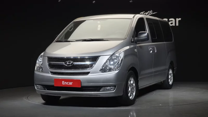 Hyundai Grand Starex