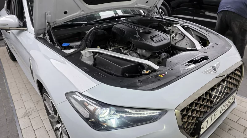 Genesis G70