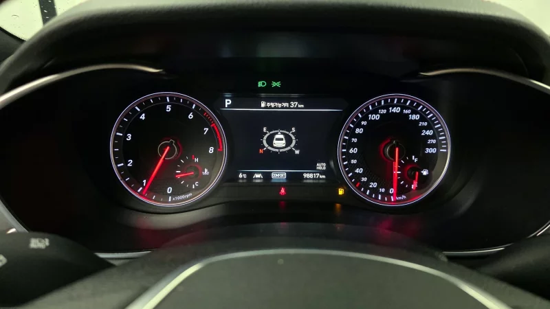 Genesis G70
