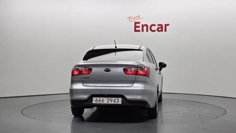 Kia pride