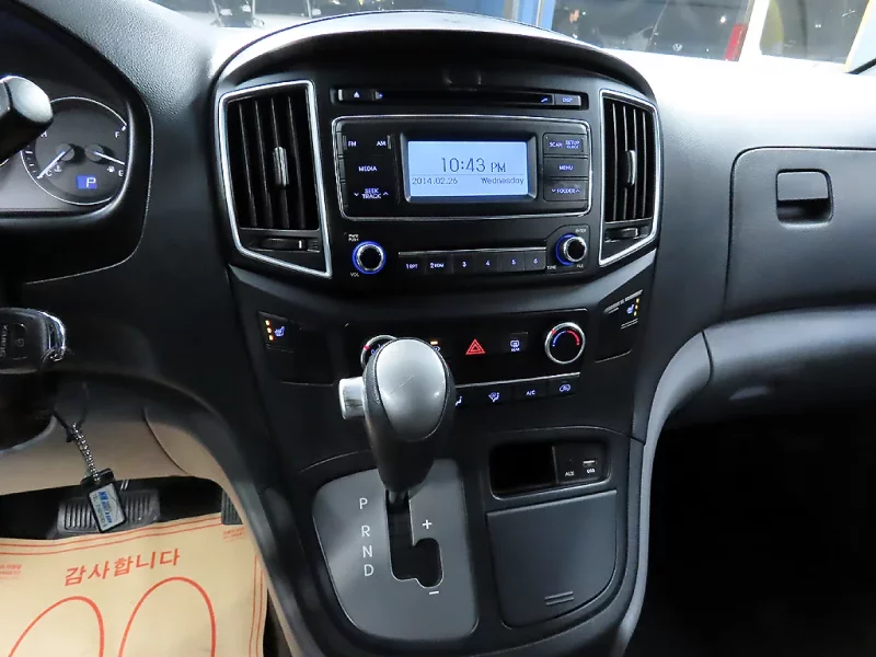 Hyundai Grand Starex