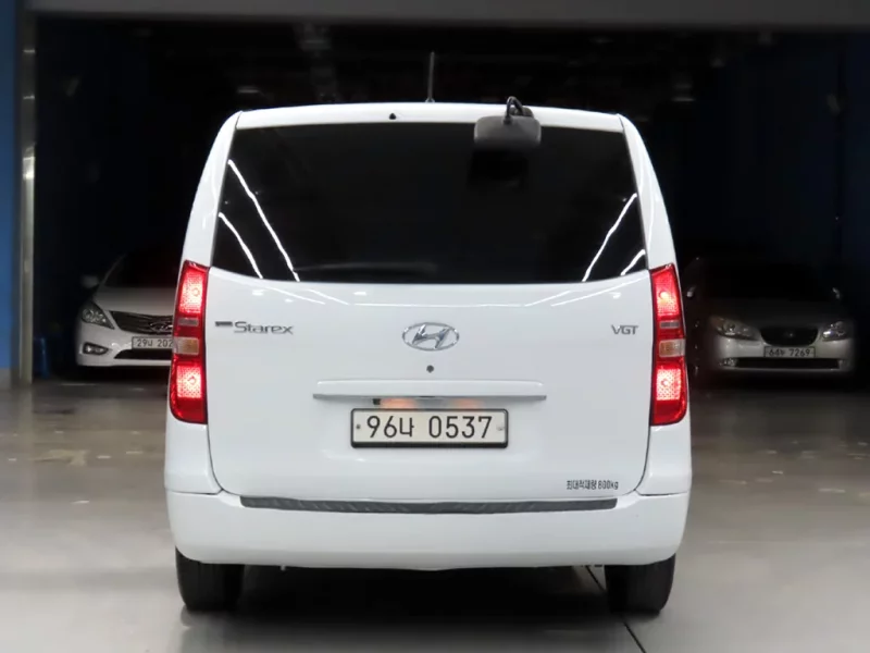 Hyundai Grand Starex