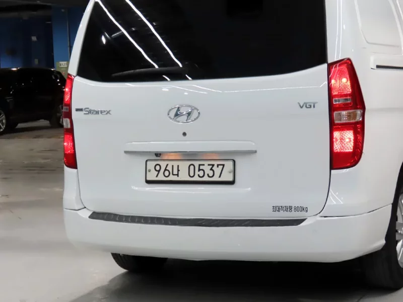 Hyundai Grand Starex