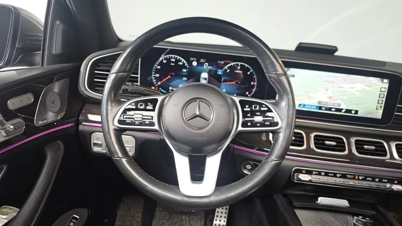 Mercedes-Benz GLE-Class