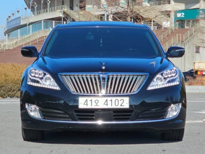 Hyundai Equus