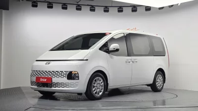 Hyundai Staria