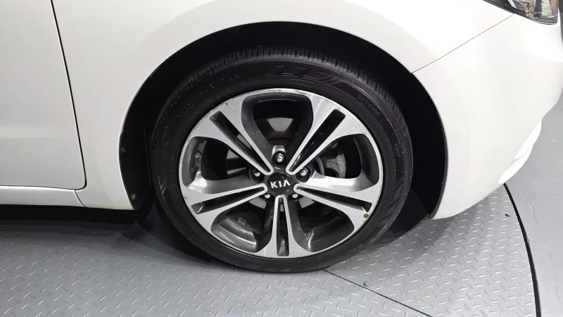 Kia K3