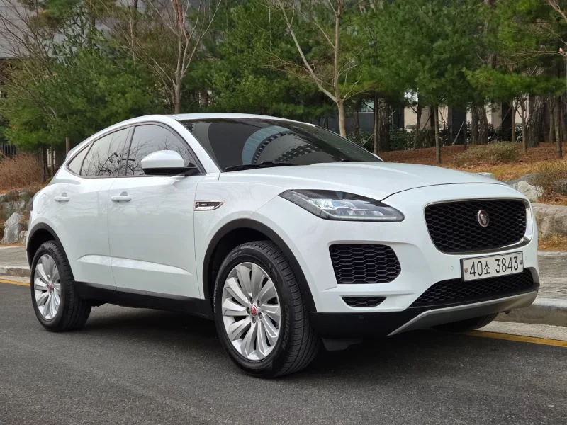 Jaguar E-PACE