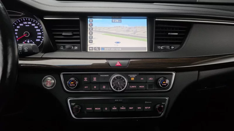 Kia K7