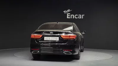 Kia K9
