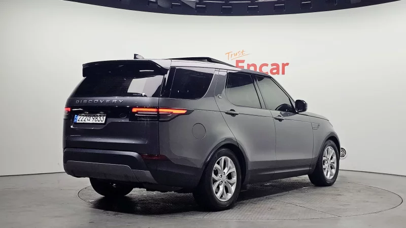 Land Rover DISCOVERY