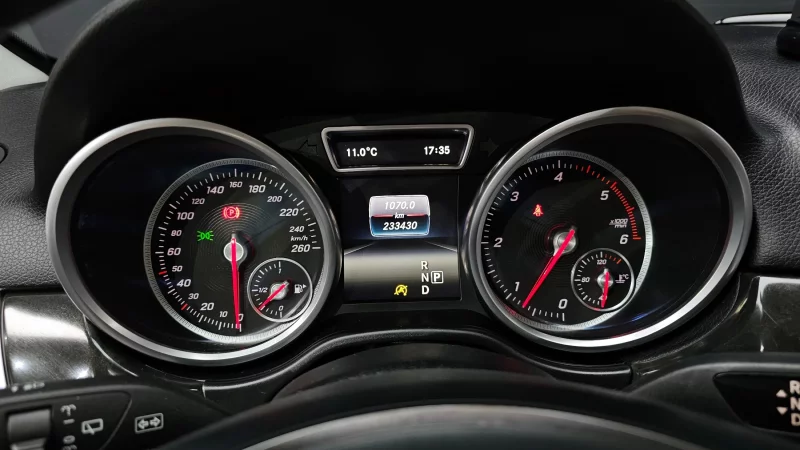 Mercedes-Benz GLE-Class