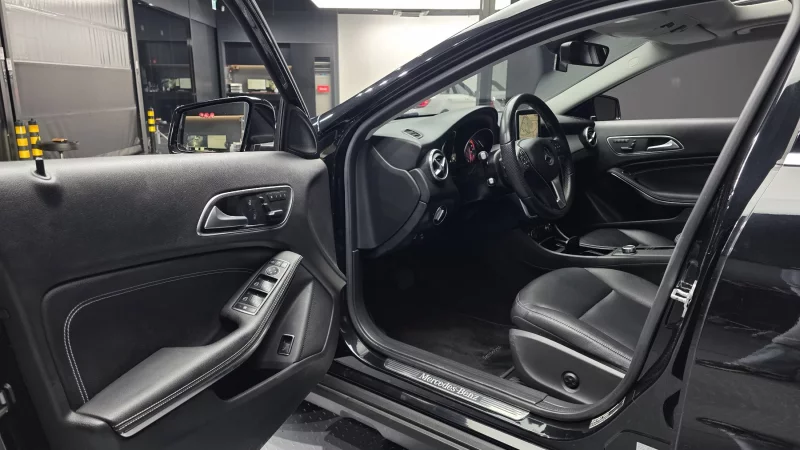 Mercedes-Benz GLA-Class