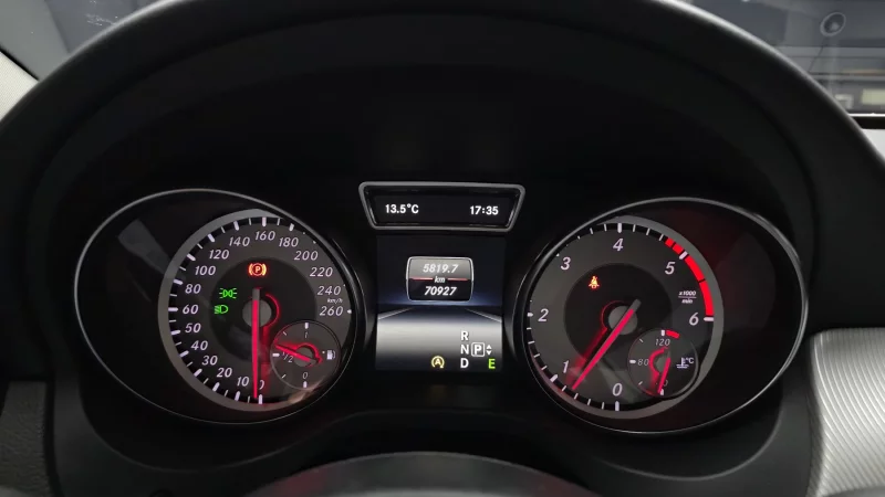 Mercedes-Benz GLA-Class