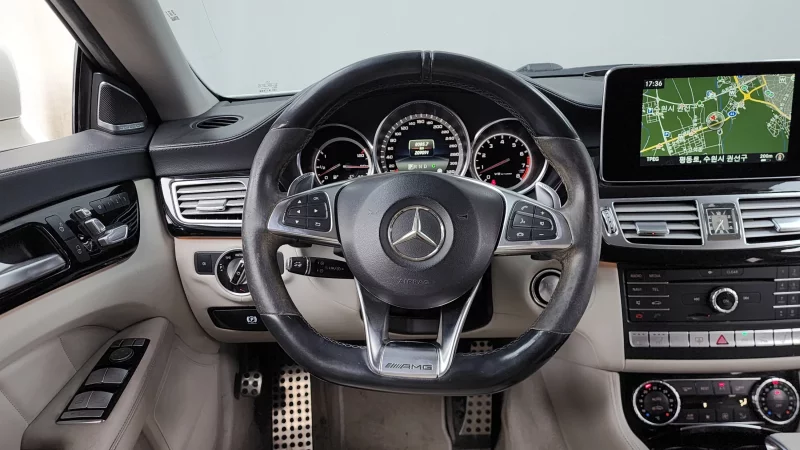 Mercedes-Benz CLS-Class